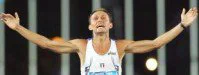 Le champion olympique de marathon Baldini blessé à la jambe gauche