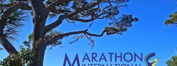 Marathon du Golfe de Saint-Tropez : Victoires pour Lani Rutto et Blanka Balogh