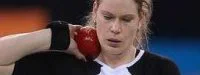 Lancer du poids : Nadine Kleinert, future boxeuse ?