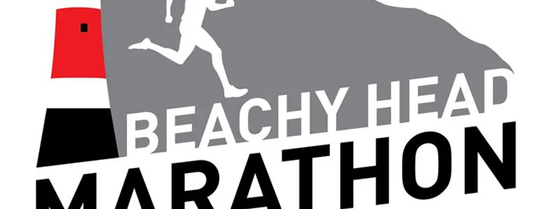 Beachy Head Marathon 2025 : Triomphe d'Oliver Varney et d'Izzy Bradford à Eastbourne