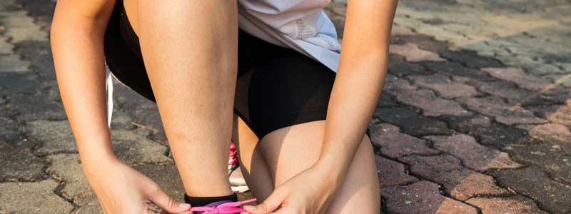 Quand les baskets oublient les femmes : Repenser la chaussure de course au féminin