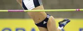Yelena Isinbayeva passe la barre des cinq mètres