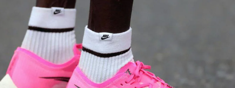 De la mousse au carbone : L'évolution de la réglementation des chaussures de course
